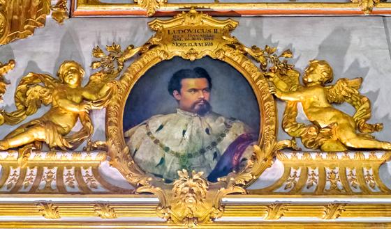 In die Ahnengalerie der Wittelsbacher wurde König Ludwig II. erst 16 Jahre nach seinem Tod aufgenommen. Bewundern kann man ihn in der Residenz München.  Foto: Rüdiger Liedtke