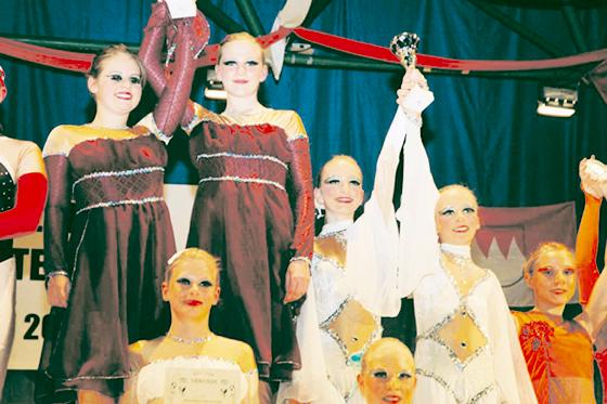 Die Tänzerinnen des Tanzsportvereins räumten beim letzten Turnier richtig ab. Foto: Veranstalter